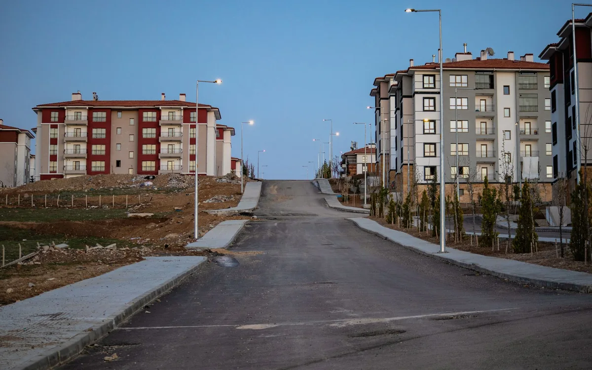 Ulica nowej inwestycji mieszkaniowej